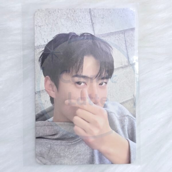 SEHUN 2024 Season's Greetings Trading Card A Ver