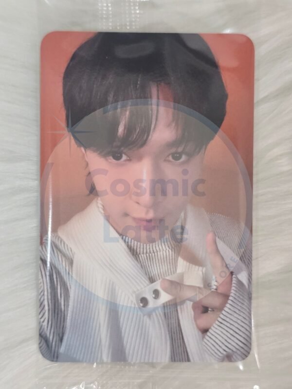 LAY [Reverxe] POB Ktown4u