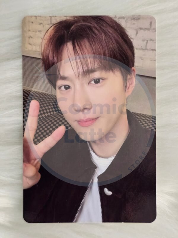 20260513_135429 SUHO 2026 Pop-Up Reverxe The World Trading Card 2B Ver